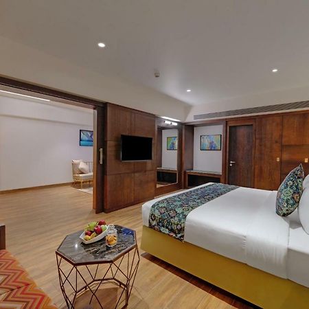 Готель The Fern Residency, Satara Maharashtra Екстер'єр фото